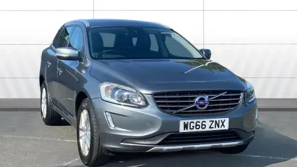 Used Volvo XC60 SE Lux 190 HP (139 kW) 2017 Blue SUV