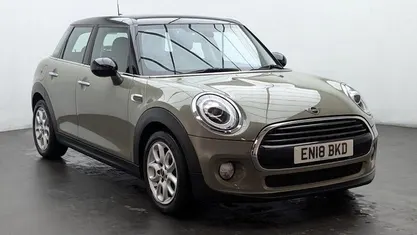 Used 2018 Mini Cooper Hatch Hatchback | £13,250 (Good price)