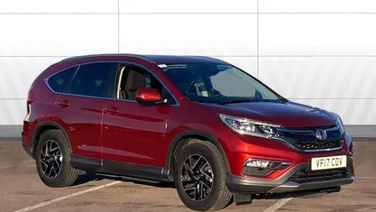 Red Used 2017 Honda CR-V SE Plus SUV | £11,578 (Fair price)