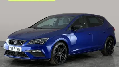 Used Seat Leon Black Edition 131 HP (96 kW) 2020 Blue Hatchback