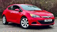 Red Used 2013 Vauxhall Astra GTC Sport Coupe | £4,480 (Fair price)