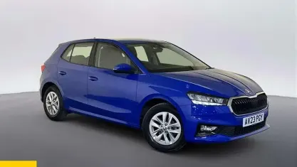 Used Skoda Fabia Comfort 80 HP (58 kW) 2023 Blue Hatchback