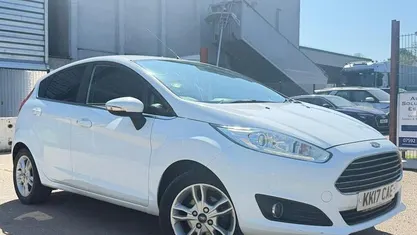 Usado Ford Fiesta Zetec 82 HP (60 kW) 2017 Citadino