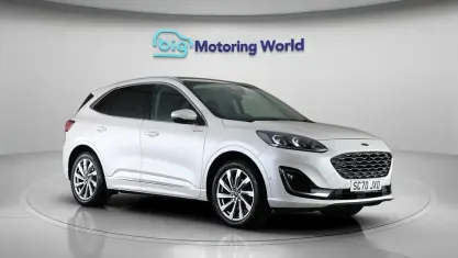Used Ford Kuga Vignale 150 HP (110 kW) 2021 White SUV