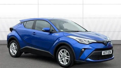 Używany Toyota C-HR 122 KM (89 kW) 2023 SUV