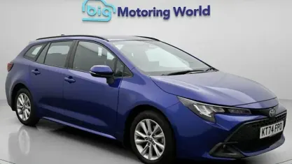 Used Toyota Corolla 140 HP (102 kW) 2025 Blue Estate
