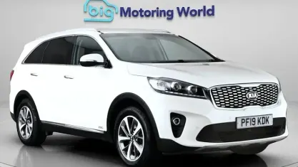 Used Kia Sorento 200 HP (147 kW) 2019 White SUV