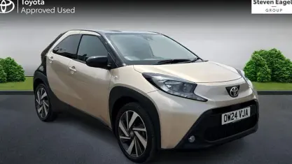 Used Toyota Aygo X 72 HP (52 kW) 2024 Beige SUV