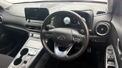 Used Hyundai Kona SE 100 kW (136 HP) 2022 Red SUV
