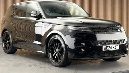 Used Land Rover Range Rover Sport SE Dynamic 300 HP (220 kW) 2026 SUV