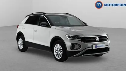 Used VW T-Roc Life 110 HP (80 kW) 2023 SUV