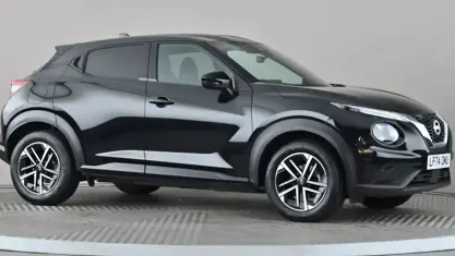 Used Nissan Juke N-Connecta 114 HP (83 kW) 2025 Black SUV