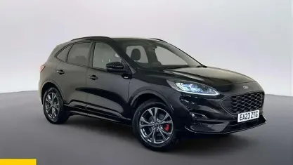 Usado Ford Kuga ST-Line 225 HP (165 kW) 2023 SUV