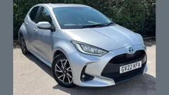 Silver Used 2022 Toyota Yaris Hybrid Design Hatchback | £16,999 (Fair price)
