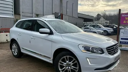 Used Volvo XC60 SE Lux 215 HP (158 kW) 2013 White SUV