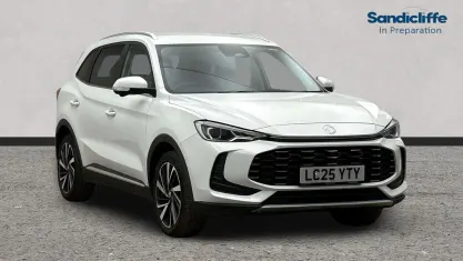 Usado MG ZS Trophy 196 HP (144 kW) 2024 Branco SUV
