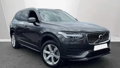 Used Volvo XC90 Core 250 HP (183 kW) 2025 SUV