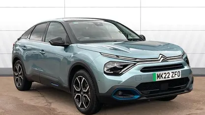 Used Citroën e-C4 Shine 100 kW (136 HP) 2022 Blue Hatchback