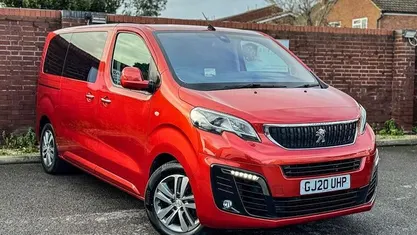 Used Peugeot Traveller Allure 150 HP (110 kW) 2020 Red MPV
