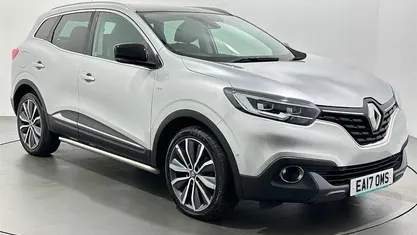 Used 2017 Renault Kadjar Signature S SUV | £7,988 (Fair price)