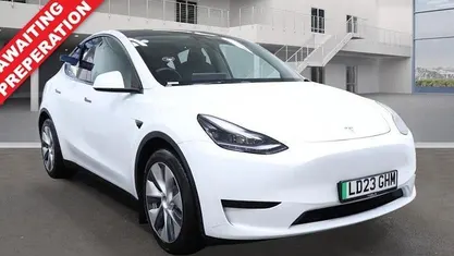 Used 2024 Tesla Model Y RWD SUV | £23,662 (Fair price)