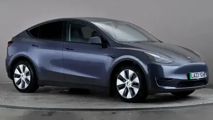 Used Tesla Model Y Long Range AWD 286 kW (389 HP) 2025 SUV