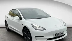 White Used 2022 Tesla Model 3 Long Range AWD Sedan | £18,790 (Fair price)