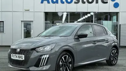 Usado Peugeot 208 Allure 101 HP (74 kW) 2025 Citadino