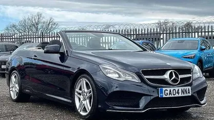 Begagnad Mercedes E220 AMG 170 HK (125 kW) 2013 Blå Cab