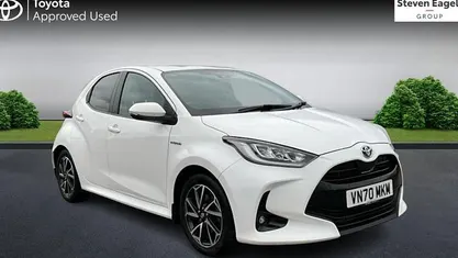 Used Toyota Yaris Hybrid Design 116 HP (85 kW) 2026 Hatchback