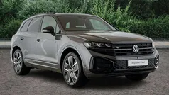 Silicon grey Used 2025 VW Touareg Black Edition SUV | £52,990 (Fair price)