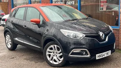 Used Renault Captur Dynamique 90 HP (66 kW) 2015 SUV