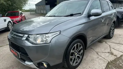 Używany Mitsubishi Outlander 150 KM (110 kW) 2015 SUV