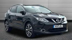Black Used 2017 Nissan Qashqai Tekna SUV | £10,991 (Good price)