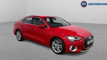 Używany Audi A3 Sport 150 KM (110 kW) 2023 Czerwony Sedan/Limuzyna