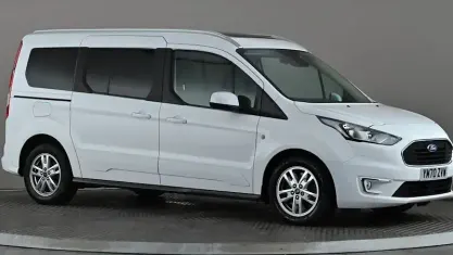 Used Ford Tourneo Titanium 120 HP (88 kW) 2021 Estate