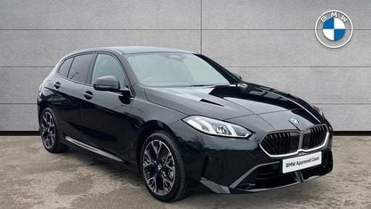 Usado BMW 120 M Sport 156 CV (114 kW) 2026 Negro Utilitario