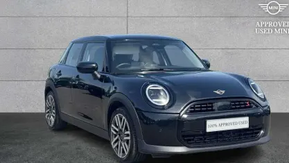 Used Mini Cooper Classic 150 kW (204 HP) 2026 Hatchback