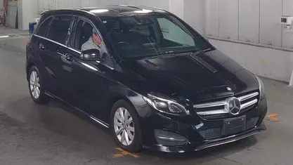 Used Mercedes B180 Premium 122 HP (89 kW) 2017 MPV