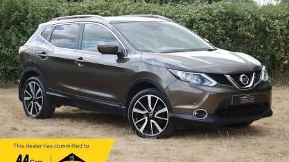 Used Nissan Qashqai Tekna 110 HP (80 kW) 2017 Brown SUV