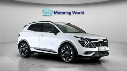 Used Kia Sportage GT-Line 265 HP (194 kW) 2023 White SUV
