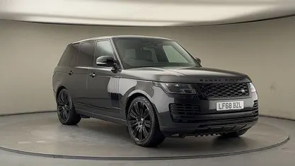 Used 2018 Land Rover Range Rover Vogue SE SUV | £33,250 (Fair price)