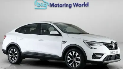 Used Renault Arkana Iconic 145 HP (106 kW) 2022 White SUV