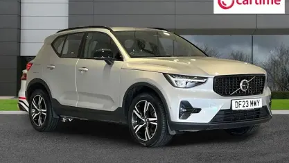 Used Volvo XC40 Plus 163 HP (119 kW) 2023 Silver SUV