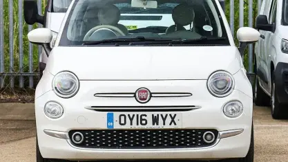 Used Fiat 500 Lounge 69 HP (50 kW) 2019 Hatchback