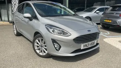 Usado Ford Fiesta Titanium 95 HP (69 kW) 2021 Citadino