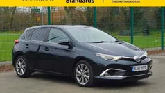 Used 2017 Toyota Auris Hybrid Hatchback | £8,995 (Good price)
