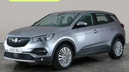 Used Vauxhall Grandland X S 131 HP (96 kW) 2019 SUV
