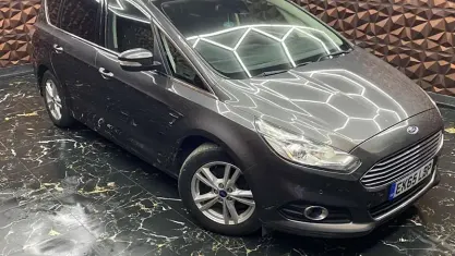 Used Ford S-MAX Titanium 150 HP (110 kW) 2018 MPV