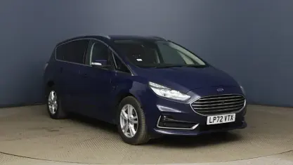 Used Ford S-MAX Titanium 190 HP (139 kW) 2022 Blue MPV